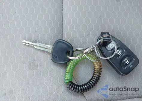 2019 Hyundai Elantra Se z USA, uszkodzony, nr VIN 5NPD74LF4KH485625